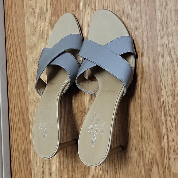 Donald J Pliner Couture Leather Slides Gray Heels Sandals Size 9 Women's - Picture 5 of 10